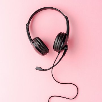 axvoice review voip service headset pink background